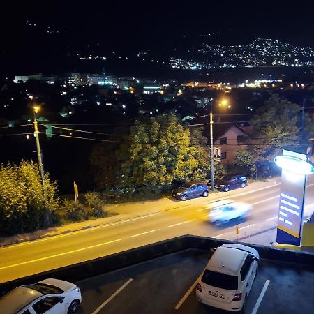 Sleep And Drive White Appartamento Sarajevo Esterno foto